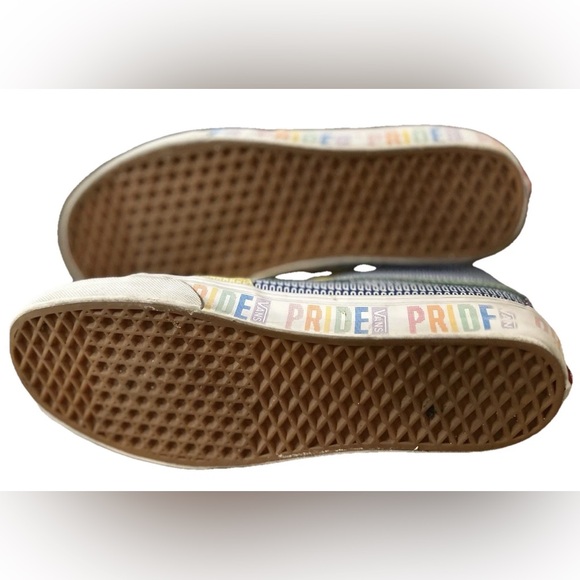 VANS Sk8-Mid Pride Skate Shoes Multi True Rainbow Mens Size 12 - Picture 7 of 8